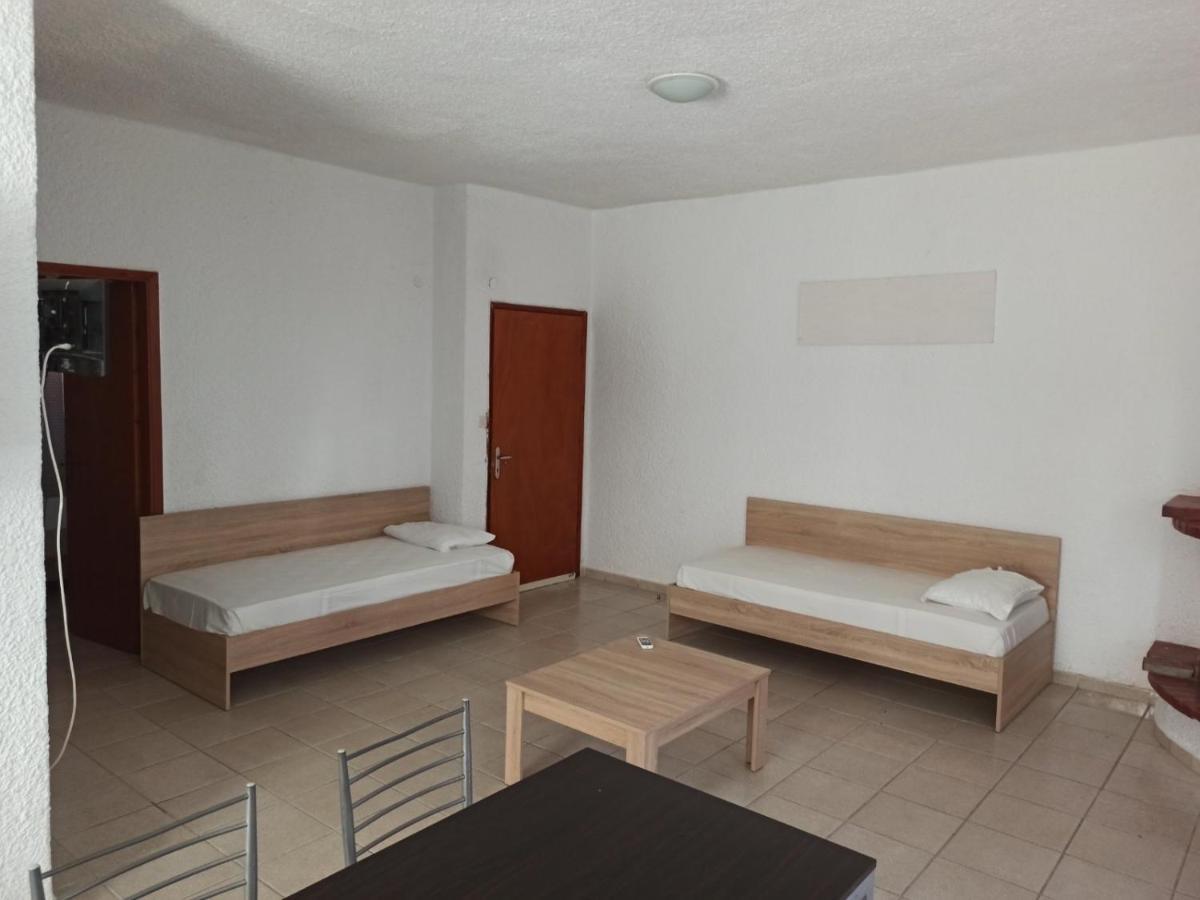 George'S Apartments Σκάλα Φούρκας Εξωτερικό φωτογραφία