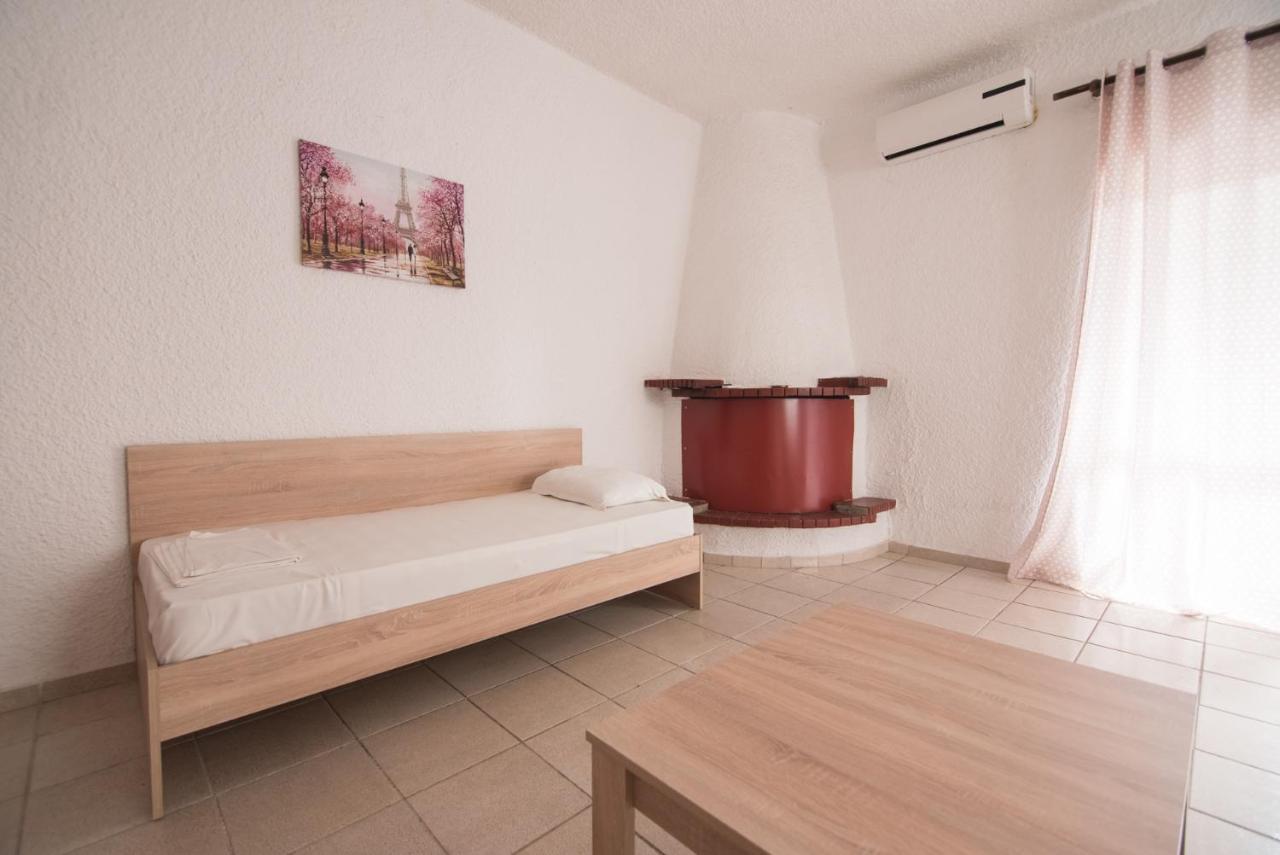 George'S Apartments Σκάλα Φούρκας Εξωτερικό φωτογραφία